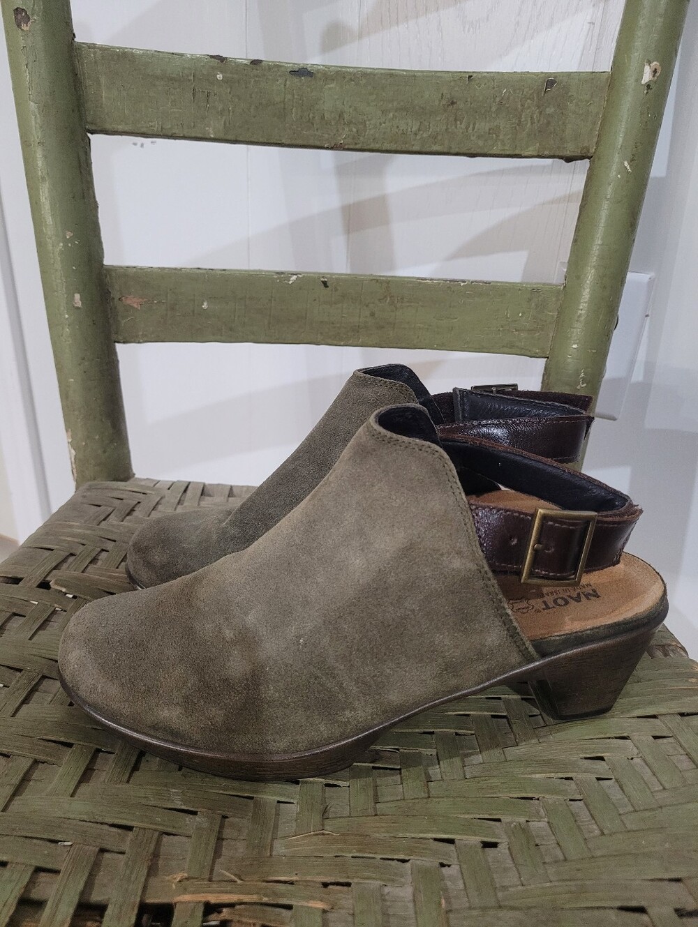 Naot Olive Suede Slingback Clog Mules with Brown Strap Size 9 US, 39 EUR